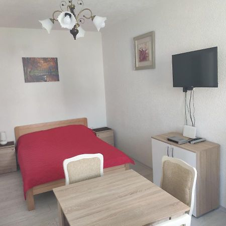 אוהריד Villa Ivanovi מראה חיצוני תמונה