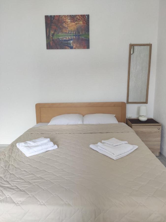 אוהריד Villa Ivanovi מראה חיצוני תמונה