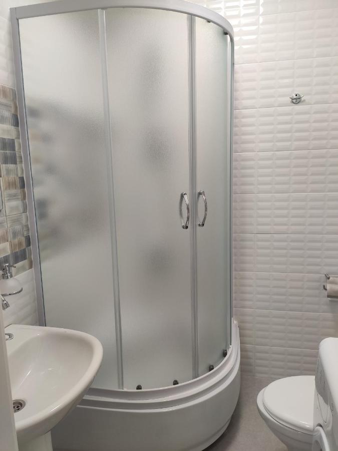 אוהריד Villa Ivanovi מראה חיצוני תמונה