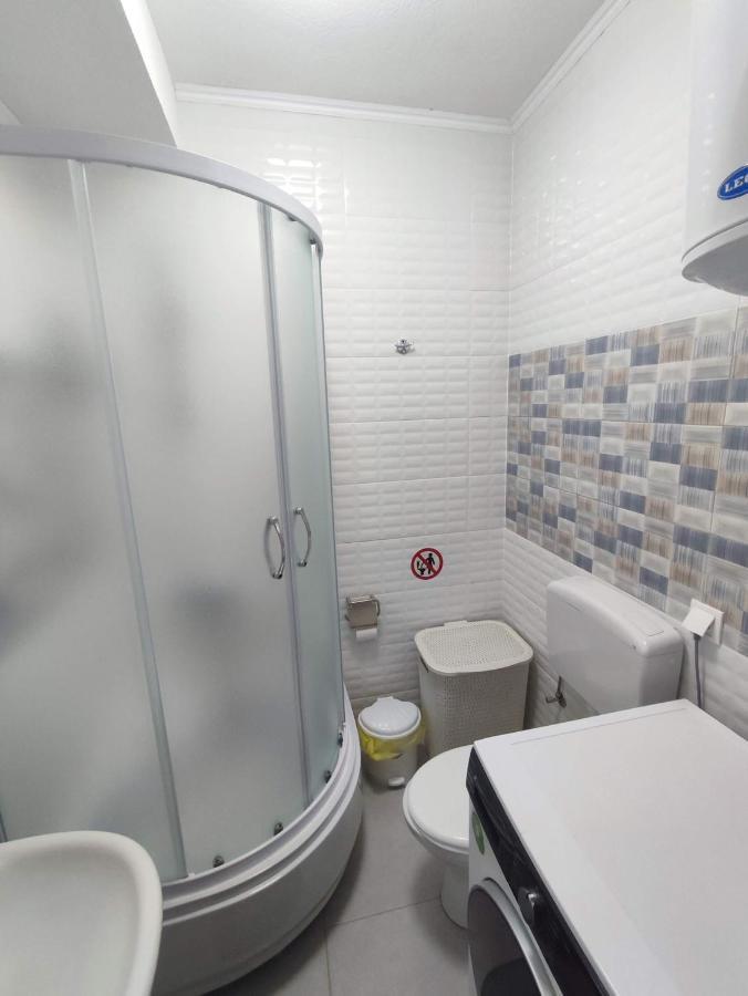 אוהריד Villa Ivanovi מראה חיצוני תמונה